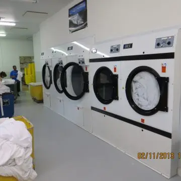 low cost laundry aruba